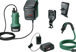 Akkuvesipumppu Bosch GardenPump 18V-2000 18V 2,5 Ah akulla