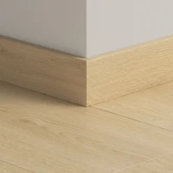 Jalkalista vinyylille Pergo, 240cm