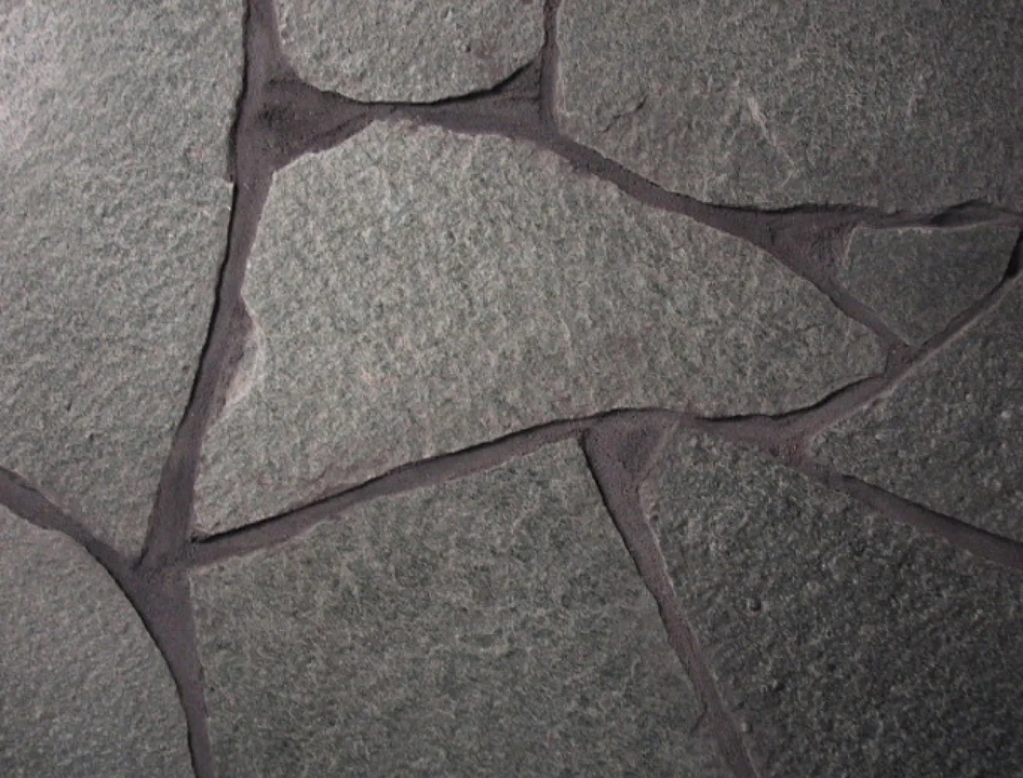 Liuskekivi Majakivi Alta 1-2 cm verhoilukäyttöön (10 m²)