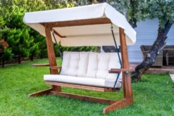 Pihakeinu Linento Garden Viva 2200, 3-istuttava
