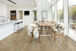 Vinyylilankku Kährs Luxury Tiles Taiga, 1-sauvainen, integroitu askeläänieriste