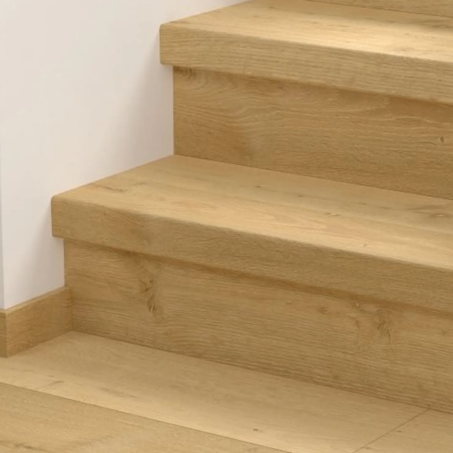 Vinyyliporrassuoja Pergo Medium Plank, 2kpl