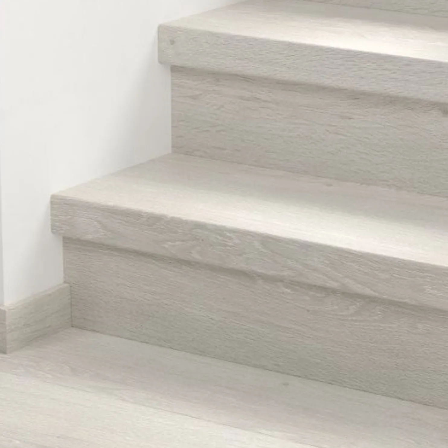 Vinyyliporrassuoja Pergo Medium Plank, 2kpl